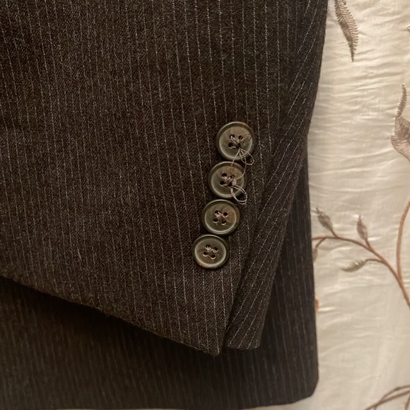 CHRISTIAN DIOR PARIS  Mens Gorgeous Big & Tall Designed. Appears to be Brand New - Picture 9 of 14